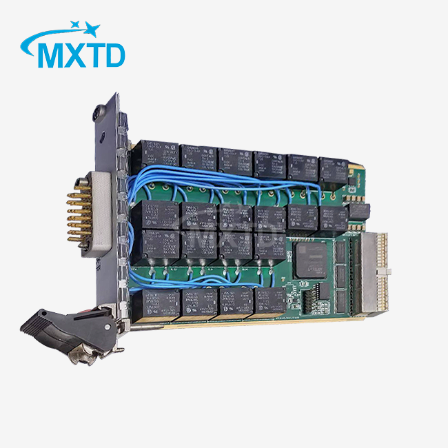 32-Channel Analog Input/Output Board